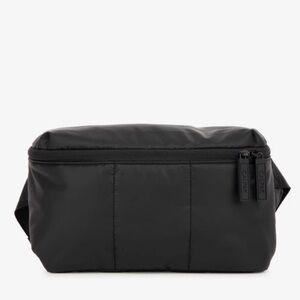 💗NWT CALPAK Luka Belt Bag Black